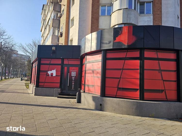 Spațiu comercial, de 305 mp, în Bălcescu
