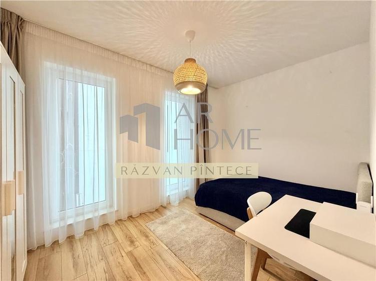 Apartament cu 3 camere decomandat, mobilat în Mărășești