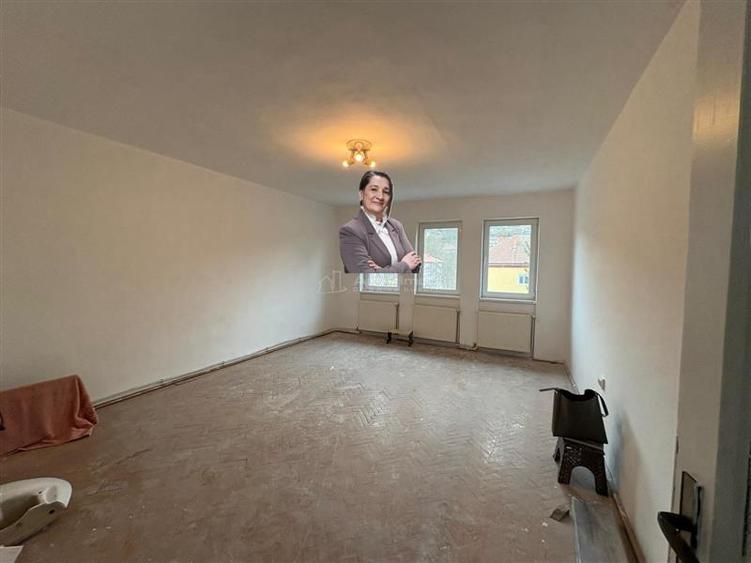Apartament cu 2 camere decomandat în Luncă