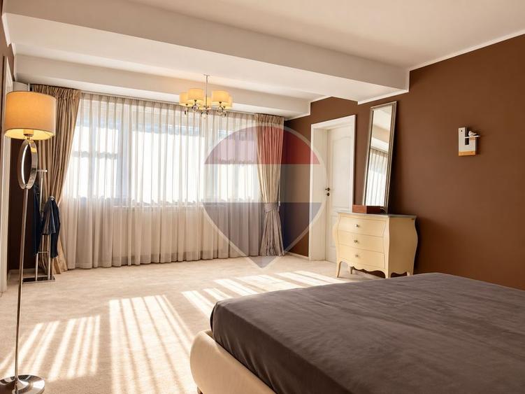 Apartament cu 2 camere semidecomandat, mobilat în P-ța Muncii