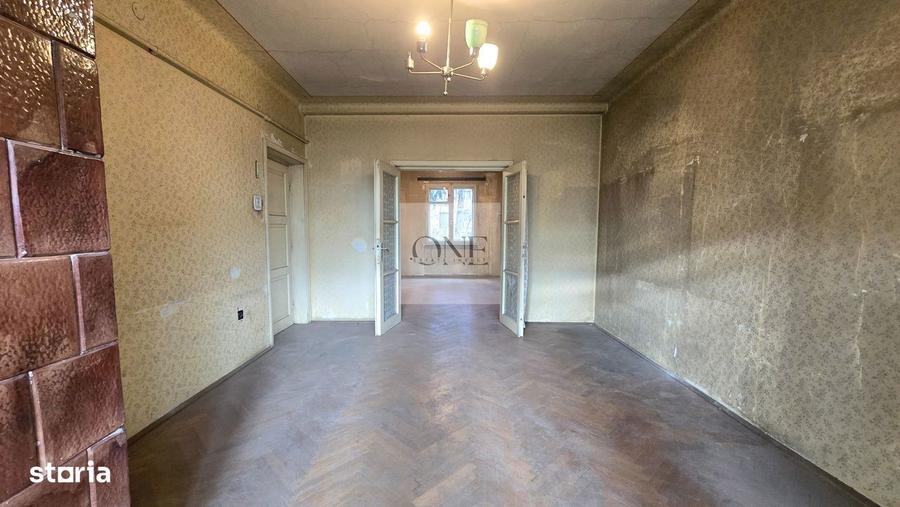 Apartament cu 3 camere decomandat în Bartolomeu — fotografia 3