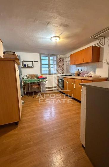 Apartament cu 2 camere semidecomandat, mobilat în Complex Studențesc