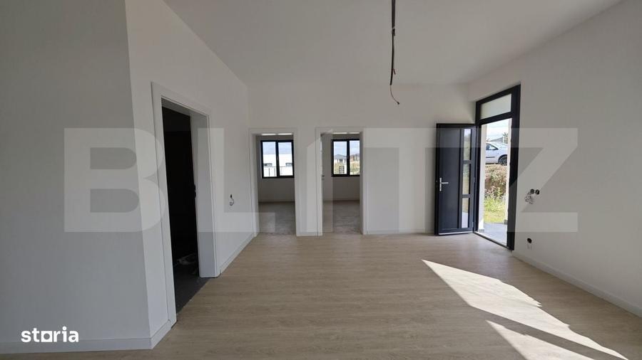 Casă cu 3 camere în Paleu