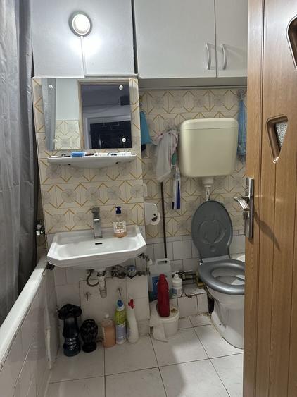 Apartament cu 3 camere decomandat în Ștrand