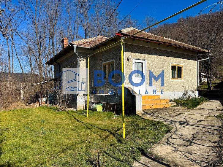 Casă cu 3 camere cu Teren 765 Mp în Goranu