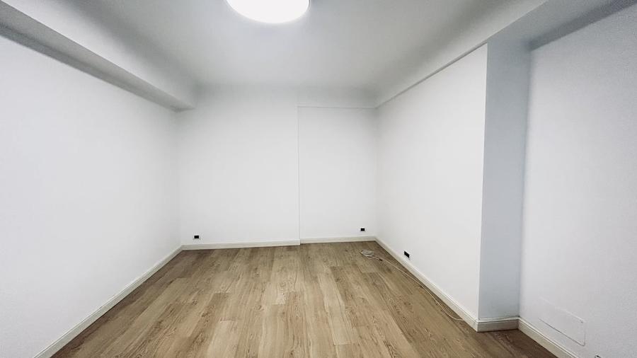 Apartament cu 3 camere în Calea Victoriei