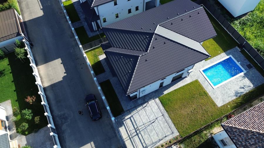 Casă individuală cu 5 camere cu Piscina în Corbeanca