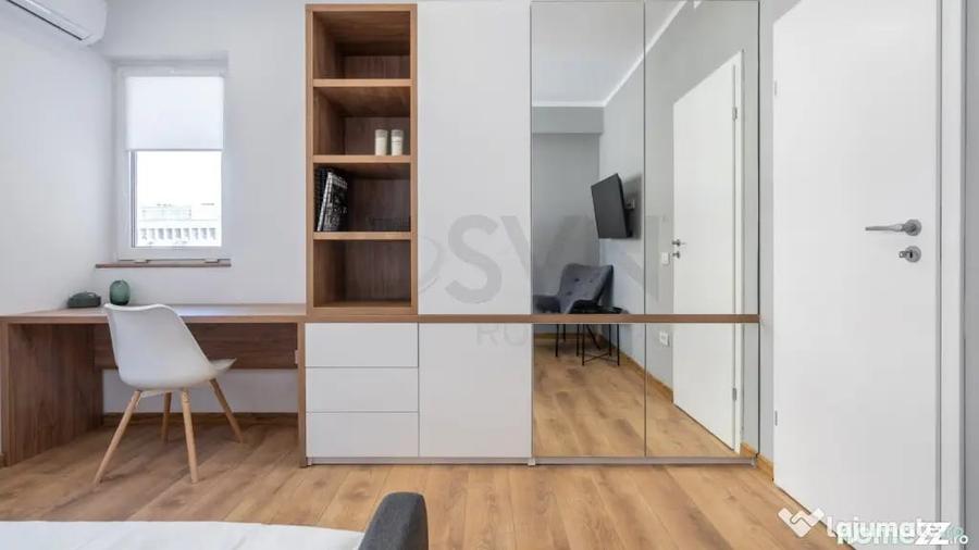 Apartament cu 6 camere decomandat în P-ța Universității