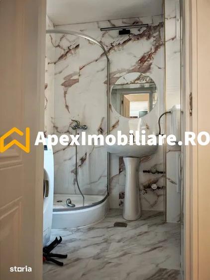 Garsonieră decomandată, mobilată în Tei