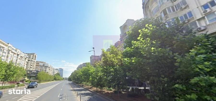 Apartament cu 4 camere în Decebal