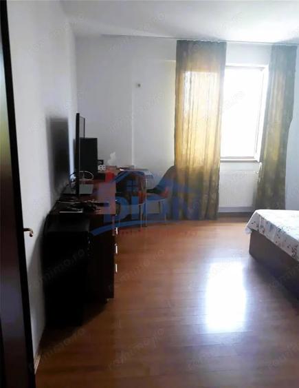 Apartament cu 2 camere decomandat în Prelungirea Ghencea