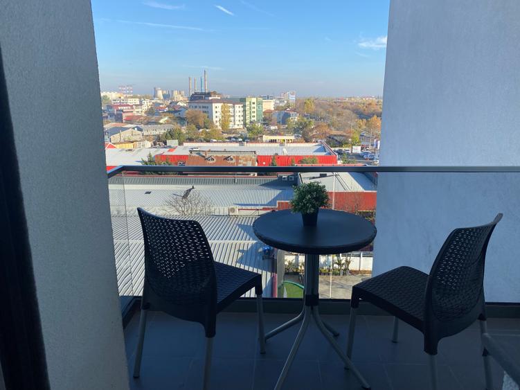 Apartament cu 2 camere decomandat în Mihai Bravu