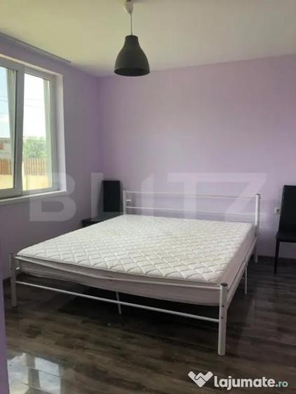 Casă cu 5 camere cu Teren 924 Mp în Central