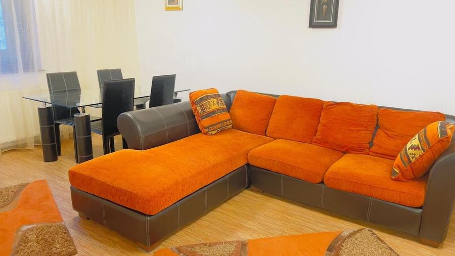 Apartament cu 2 camere decomandat în Runcu