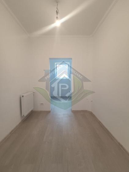 Apartament cu 2 camere decomandat în Drumul Carului
