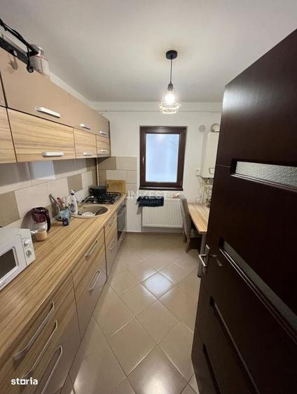 Apartament cu 3 camere decomandat în Valea Lupului