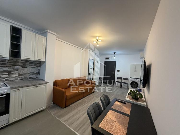 Apartament cu 2 camere semidecomandat în Torontalului