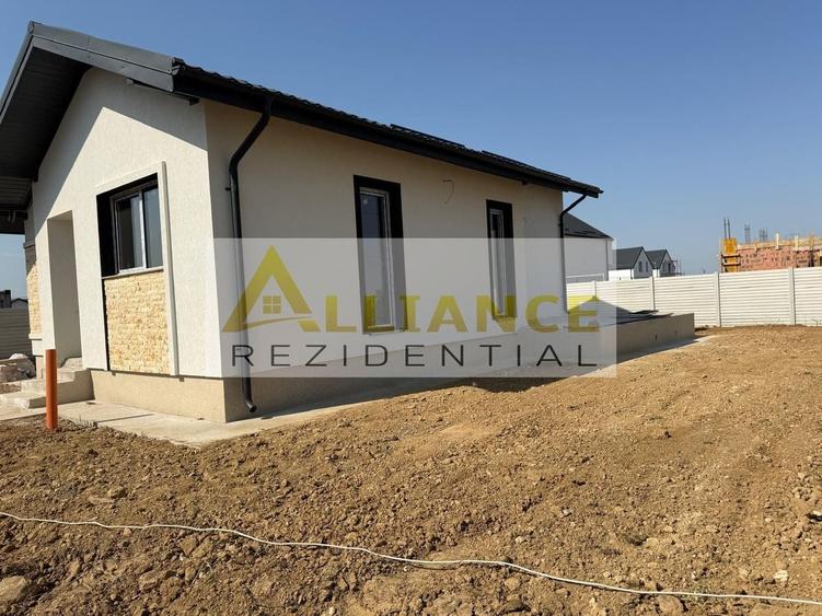 Casa individuala parter ~ 4 camere 2 bai ~408mp teren ~ - 4