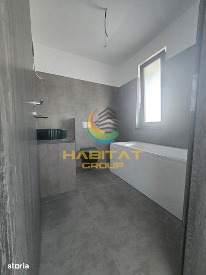 Casă cu 3 camere cu Teren 220 Mp în Central
