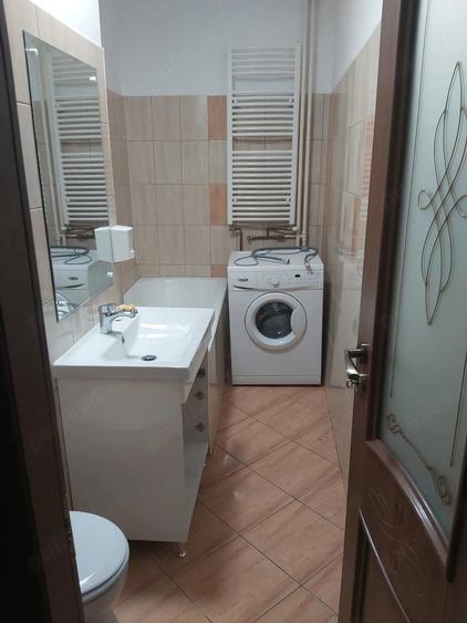 Garsonieră decomandată în Vitan