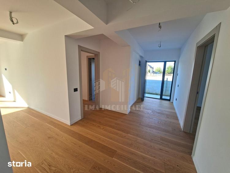 Casă cu 4 camere decomandat cu Teren 431 Mp în Stupini