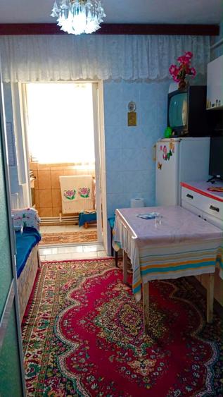 Apartament cu 2 camere decomandat în Micro 20