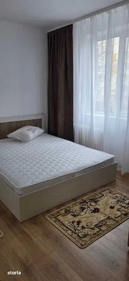 Apartament cu 3 camere decomandat, mobilat în Berceni