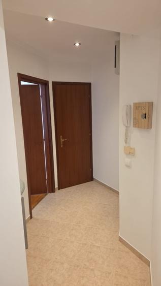 Apartament cu 3 camere decomandat, mobilat în Primăverii