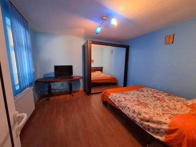 Casă cu 3 camere cu Teren 25000 Mp în Călinești