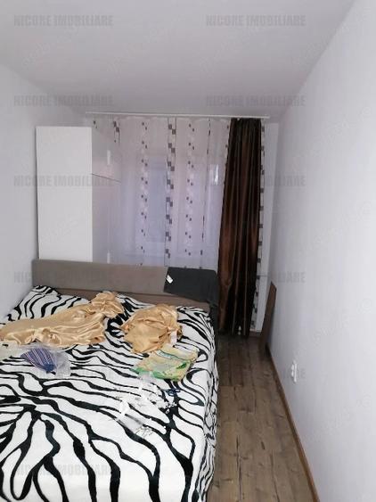 Apartament cu 3 camere decomandat în Șagului