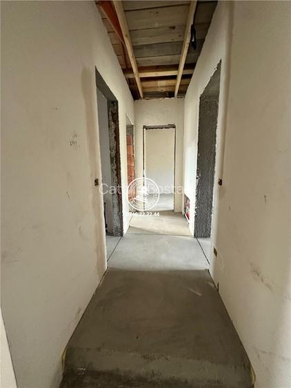Vila 5 camere de vanzare Tomesti