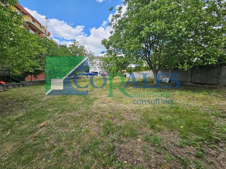 Teren Construcții intravilan de 930 mp, în Soarelui