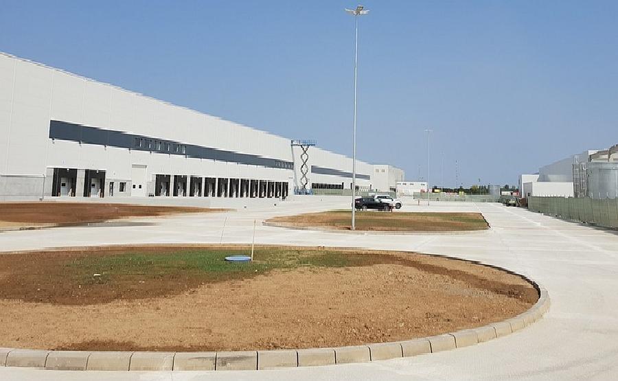 Spațiu industrial, de 30,200 mp, în Dragomirești-Vale