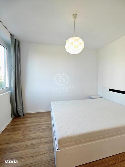 Apartament cu 3 camere în Tei