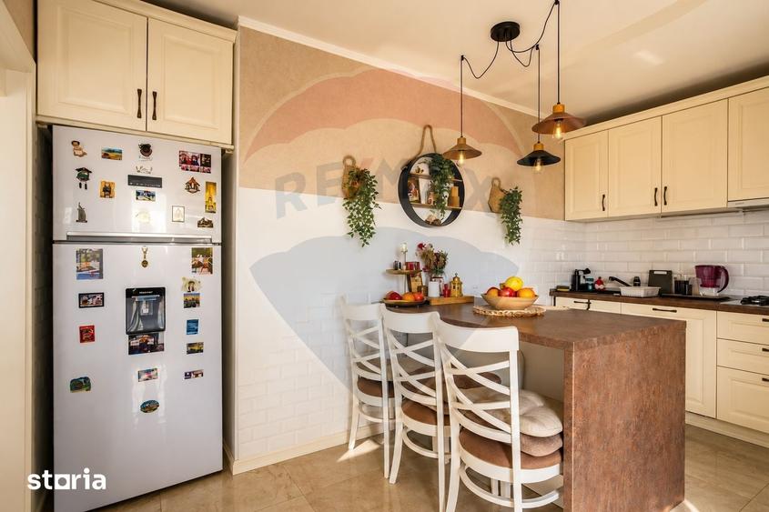 Casă cu 5 camere cu Teren 324 Mp în Ciurea