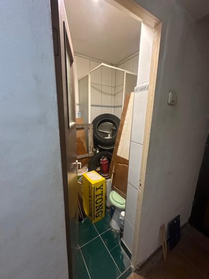 Apartament cu 4 camere decomandat în Dristor