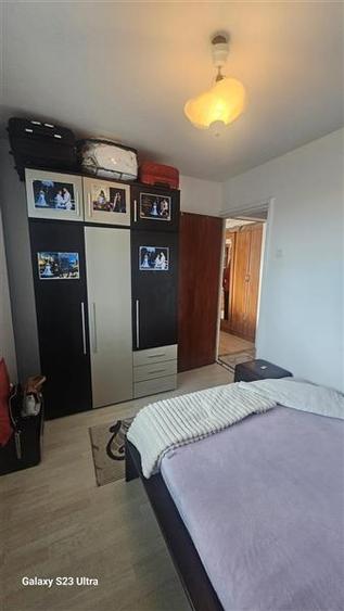 Apartament cu 2 camere semidecomandat în Berceni