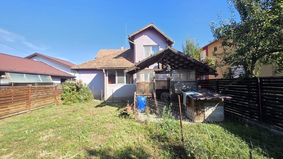 Casă cu 4 camere cu Teren 360 Mp în Grădiștea
