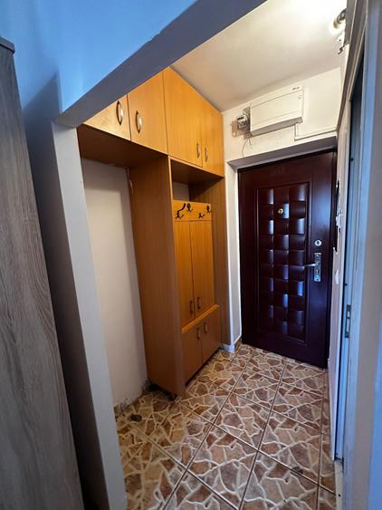 Garsonieră decomandată, mobilată în Alexandru cel Bun