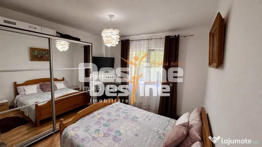 Apartament cu 3 camere semidecomandat în Donici