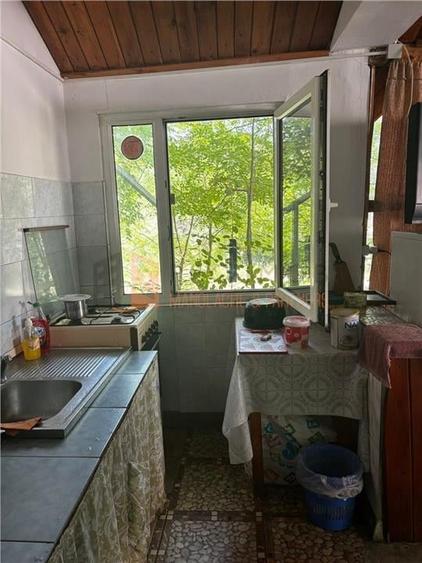 Casă individuală cu 6 camere cu Teren 1000 Mp în Cozieni