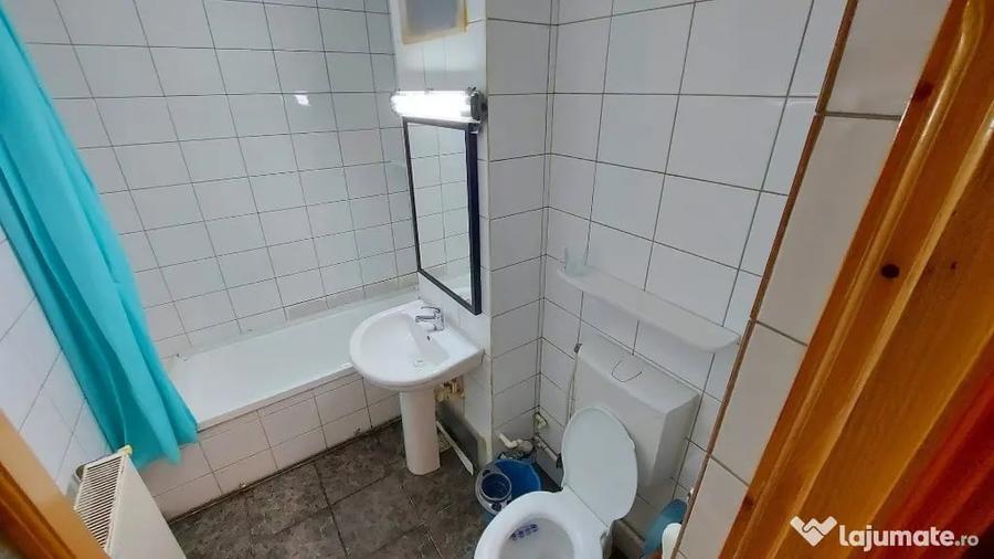 Apartament cu 2 camere decomandat în Tătărași