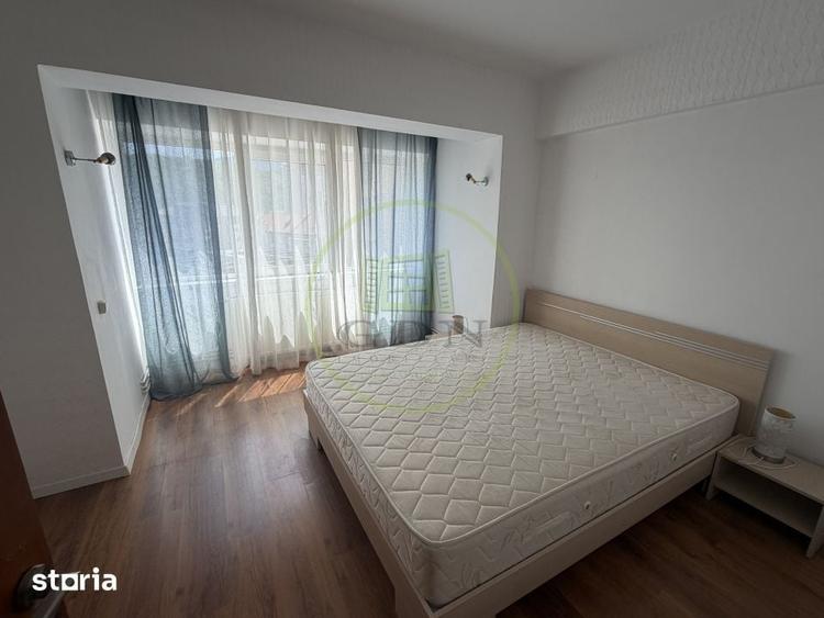 Apartament cu 3 camere decomandat în Centrul Civic