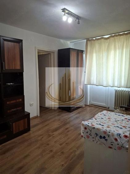 Apartament cu 2 camere semidecomandat în Șagului