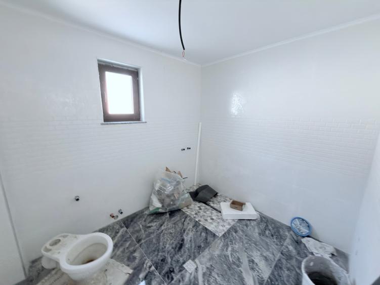 Casă individuală cu 4 camere cu Teren 1300 Mp în Stăuceni