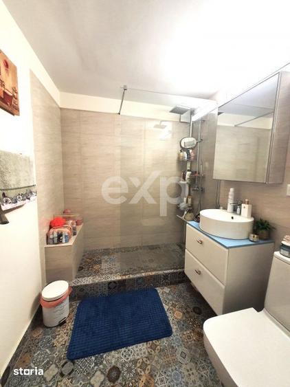 Apartament cu 4 camere decomandat, mobilat în Tei