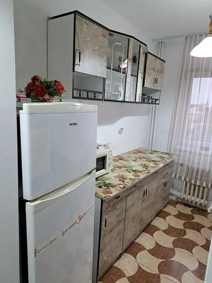 Apartament cu 2 camere semidecomandat în Exterior Vest