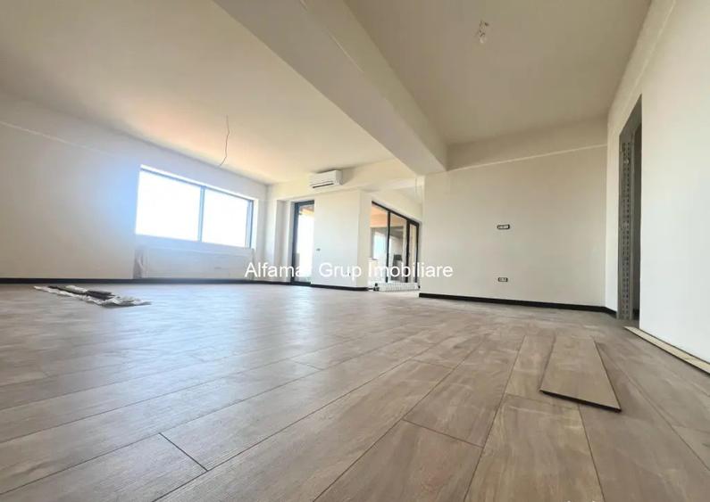 Apartament cu 2 camere decomandat în Andronache