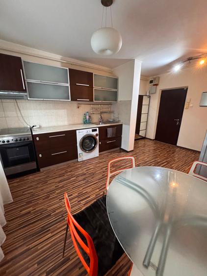 Apartament cu 2 camere decomandat în Timpuri Noi