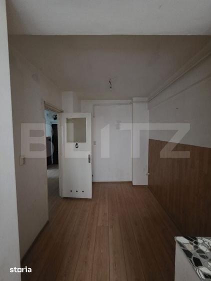 Apartament cu 2 camere în Micro 19